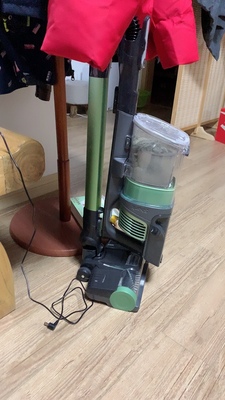 亲身体验揭秘:戴森v8,都买哪个版本好?哪个版本好用些?