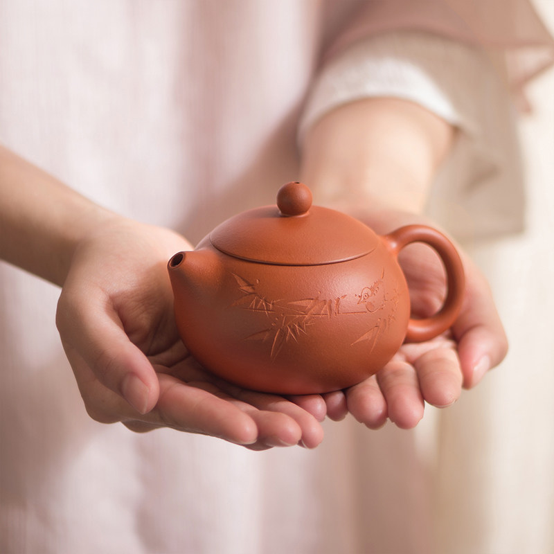 速拍 西施刻竹史德中手工原矿朱泥宜兴紫砂壶