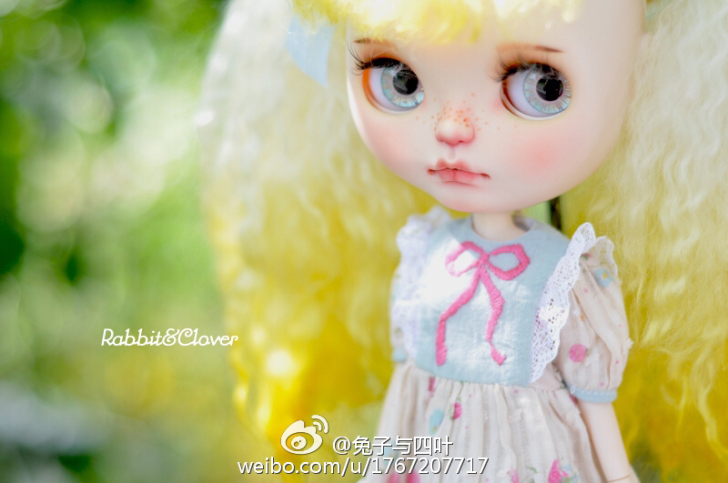 blythe兔子与四叶草莓杏仁饼jerryberry