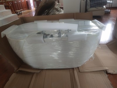 大家使用科泽独立式亚克力浴缸好用吗?分析质量差不差呢?