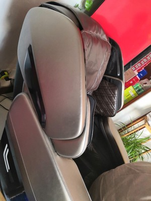 买过的人说说芝华仕头等舱按摩椅怎么样？正品吗？
