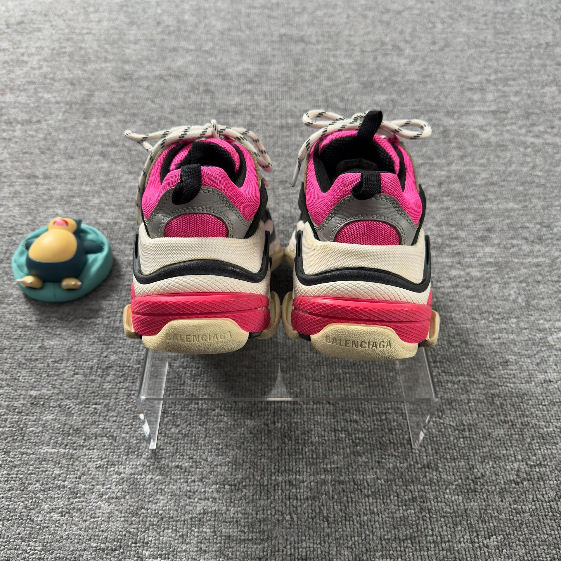 Balenciaga Triple S Black Pink Dad Shoes — detail