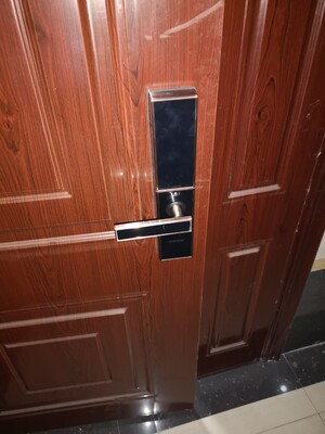 点评说说赢领指纹锁怎么样，听说指纹识别很灵敏，是真的吗？