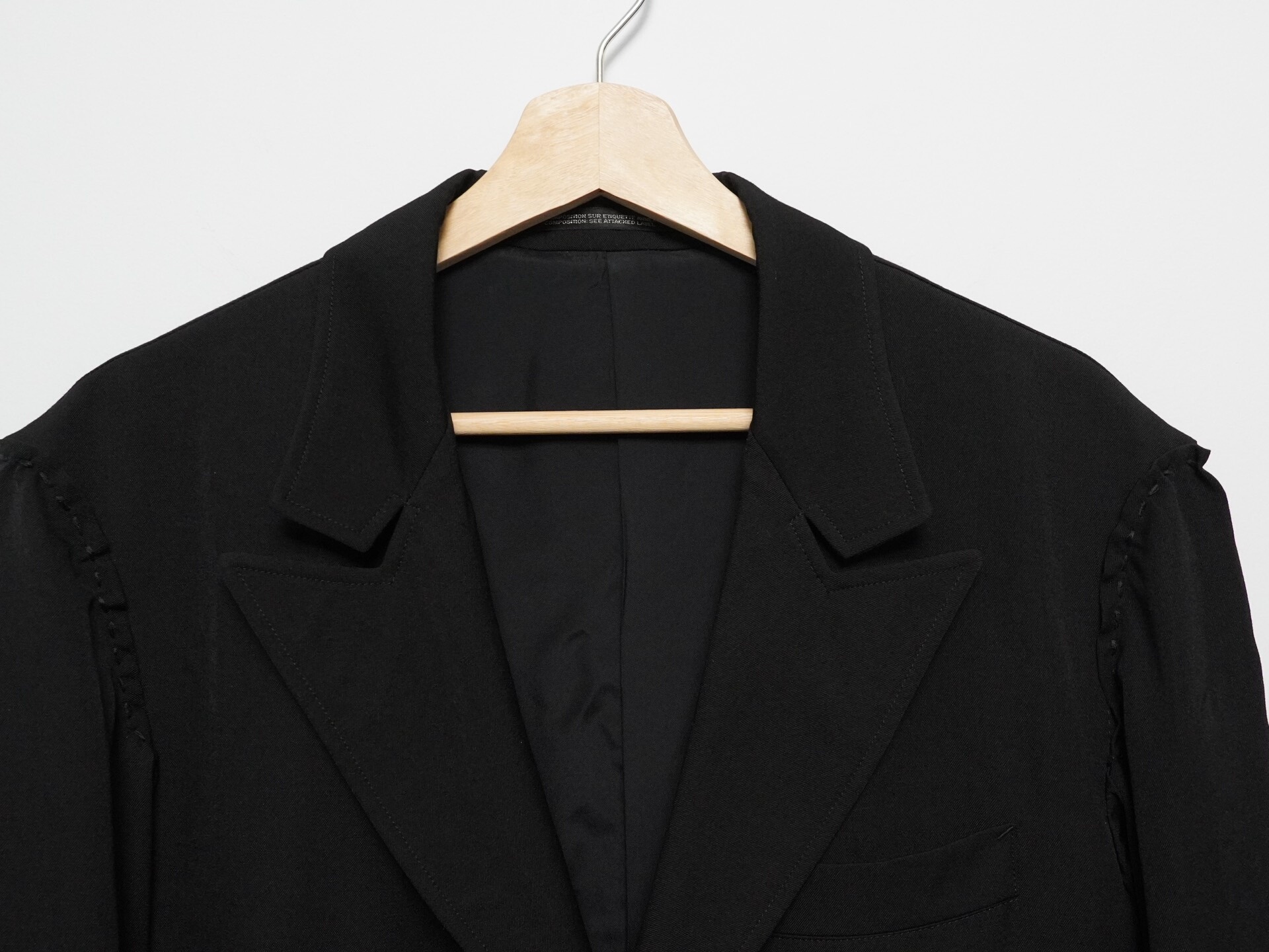 Yohji Yamamoto 2017AW Embroidered Hand-Sewn Coat — back
