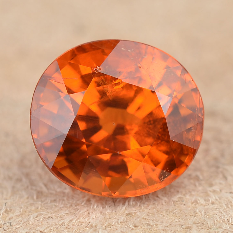 美丽满火3.24克拉天然芬达石裸石橙色锰铝榴石可定制设计首饰