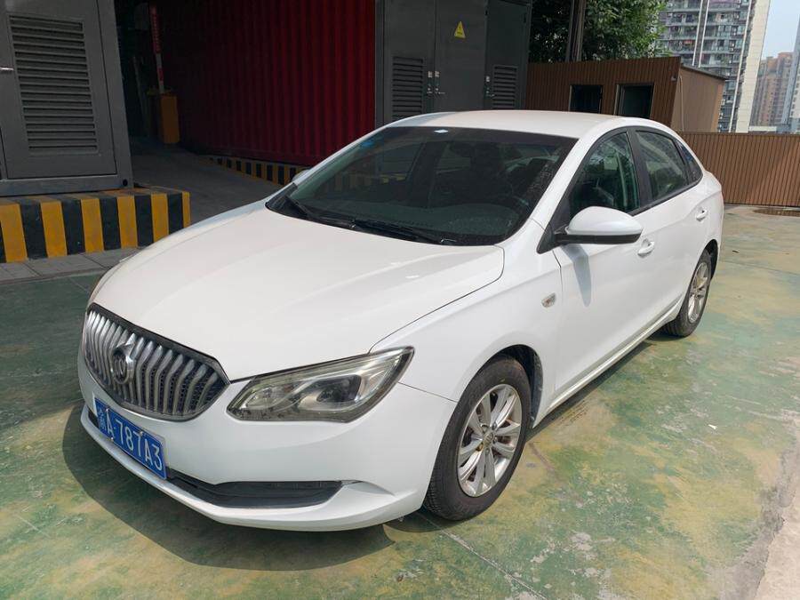 别克英朗15n小型轿车网络拍卖公告