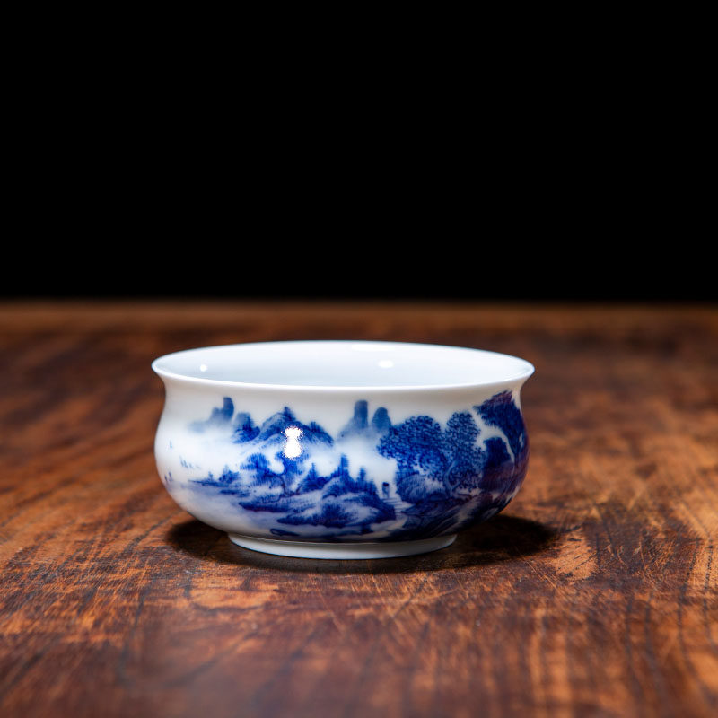 【孤品】柴烧青花瓷山水罗汉杯 高仿大清乾隆年制 口径:9.6cm复刻