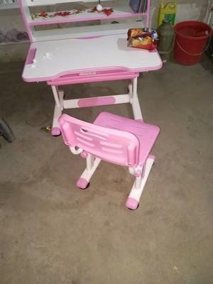 我们有话说:生活诚品儿童书桌和爱果乐哪个质量好?良心对比