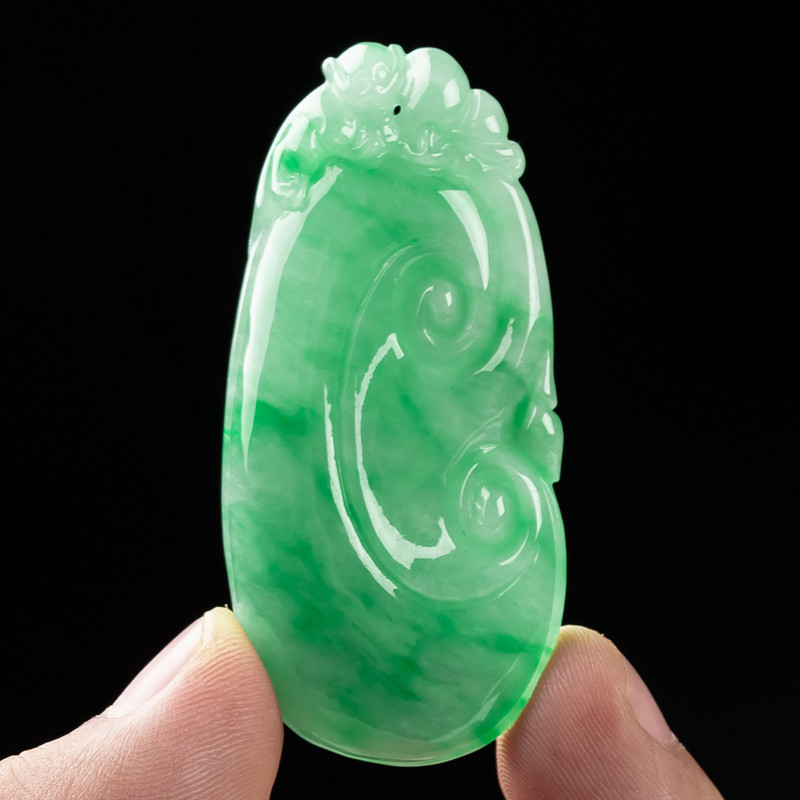 翡翠玉如意 男女款 好种水润阳绿如意吊坠 20.42g