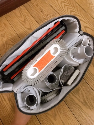 用过的说说小狗吸尘器有线下店吗,售后好不好呢?