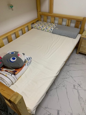 评测点评雅兰乳胶床垫是真的吗，哪款系列比较好？是天然的吗？