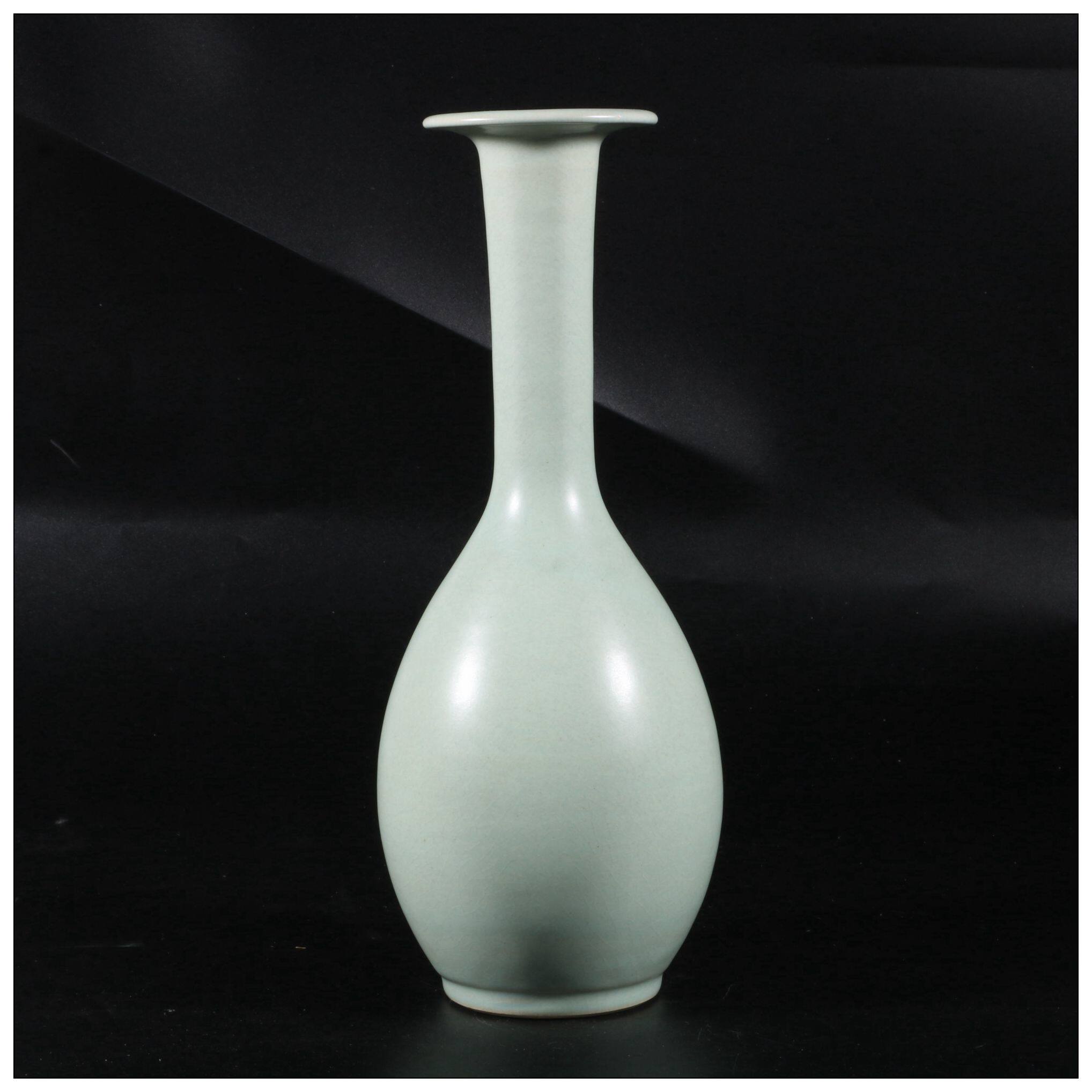 lhx-012《免保参拍》日本回流名家款碧白釉长颈瓶