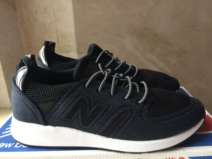 NewBalance420跑鞋运动鞋，全新，保正。