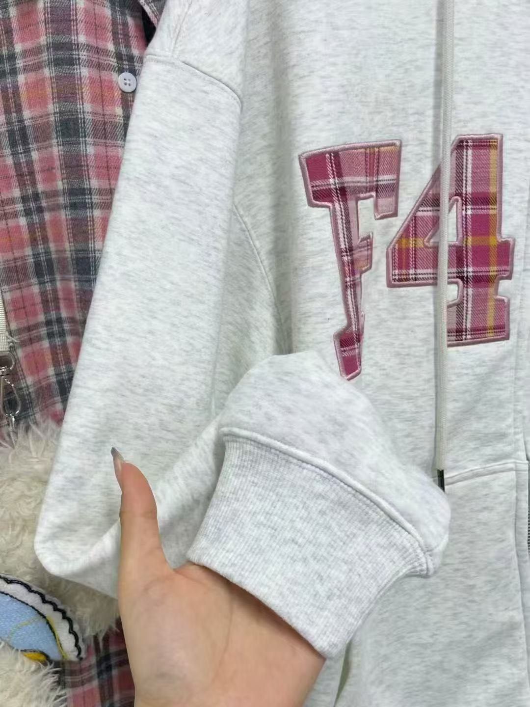 F426国潮牌春季情侣嘻哈宽松大logo格子贴布绣卫衣外套赵露思