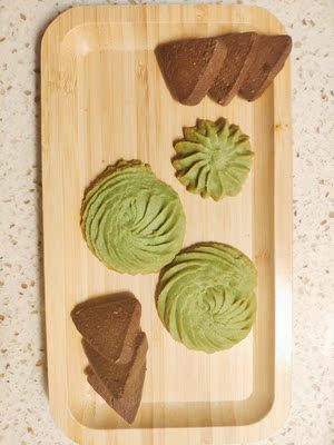 头版头条分析这个【松下NU-JK101W蒸烤箱怎么样】