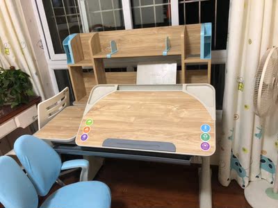 该如何选择?乐仙乐居儿童学习桌怎么样？有实体店吗?