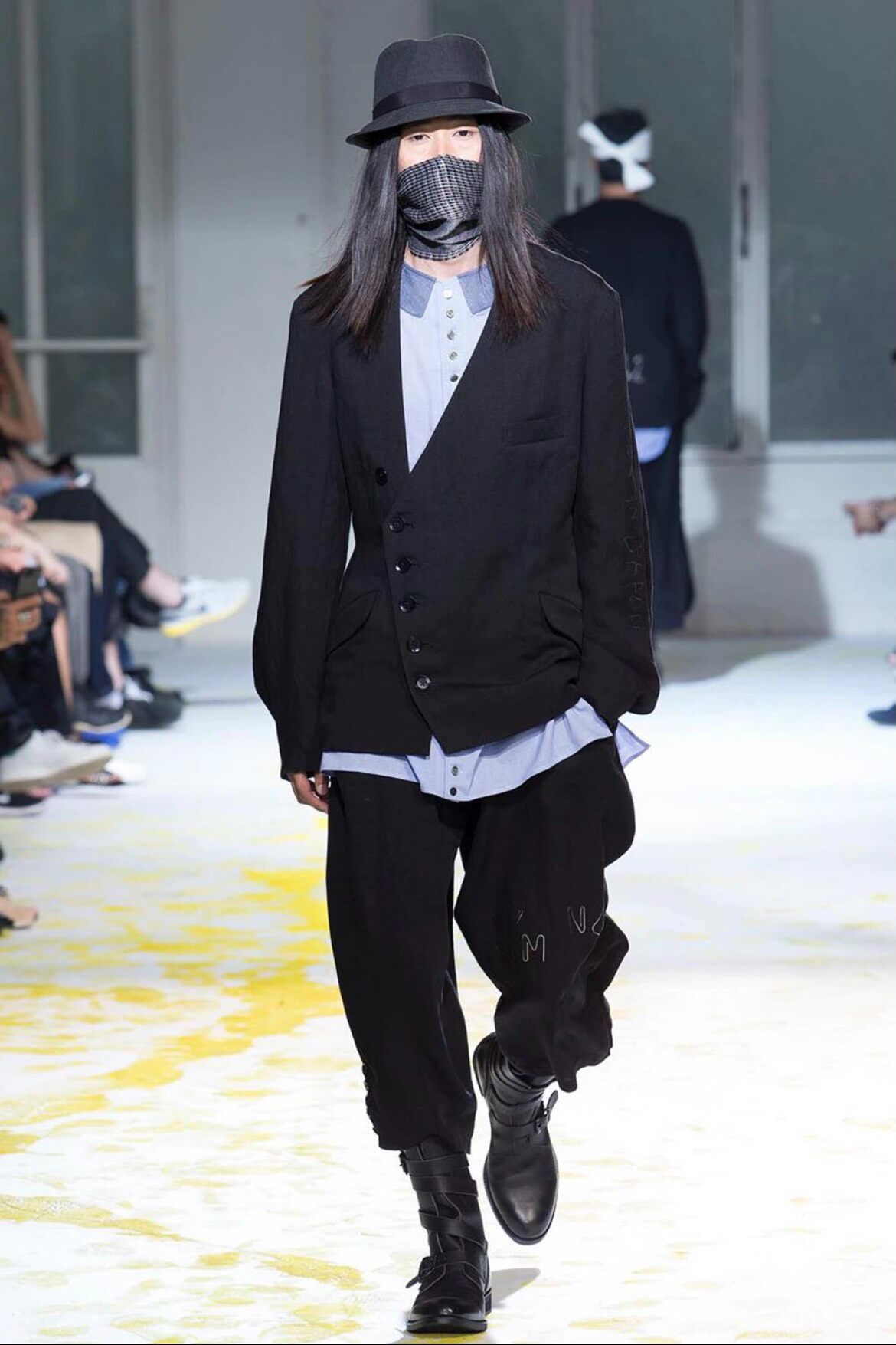 Yohji Yamamoto 15SS Collarless Robe Jacket — detail