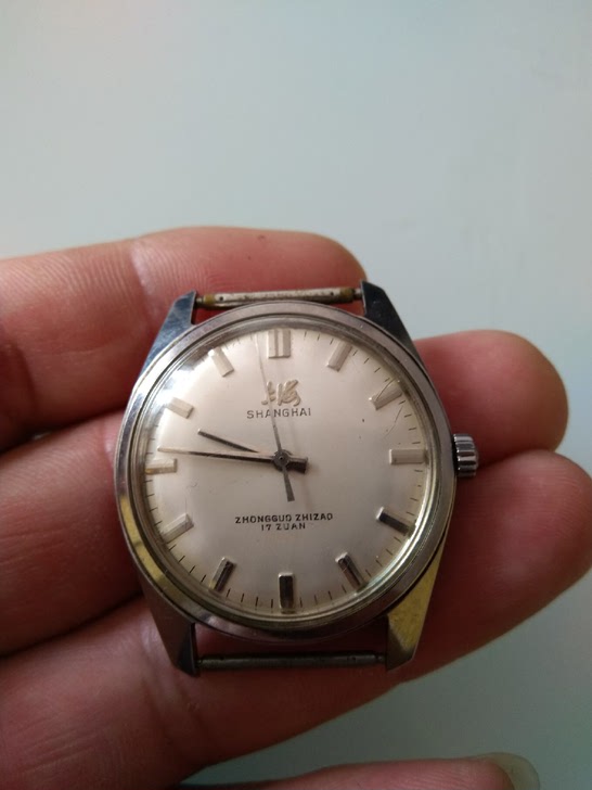老上海机械手表，收藏怀旧老手表！可以走时但是不精准，会快很多