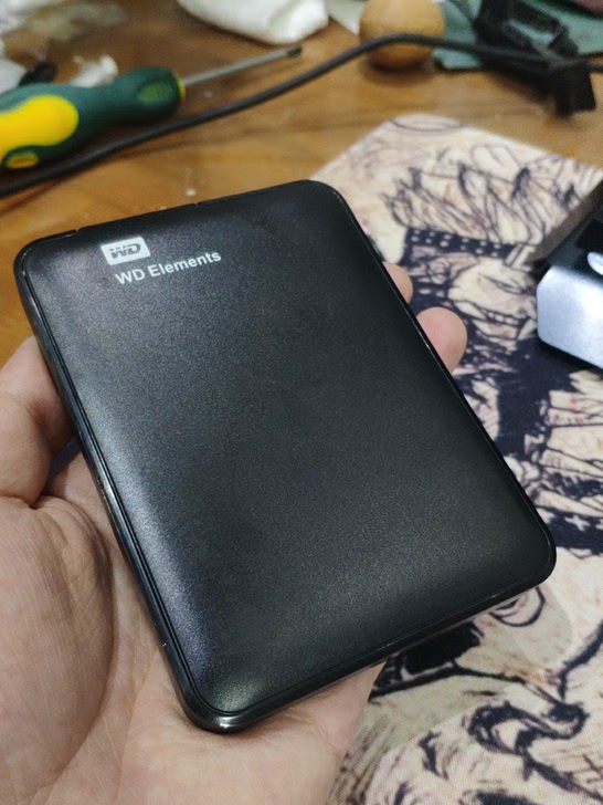 西数1t移动硬盘，usb3.0，只用在玩客云上，别的什么都没