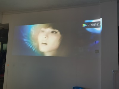 了解下酷乐视Xpower和酷乐视R4mini投影仪哪个好？推荐入手吗