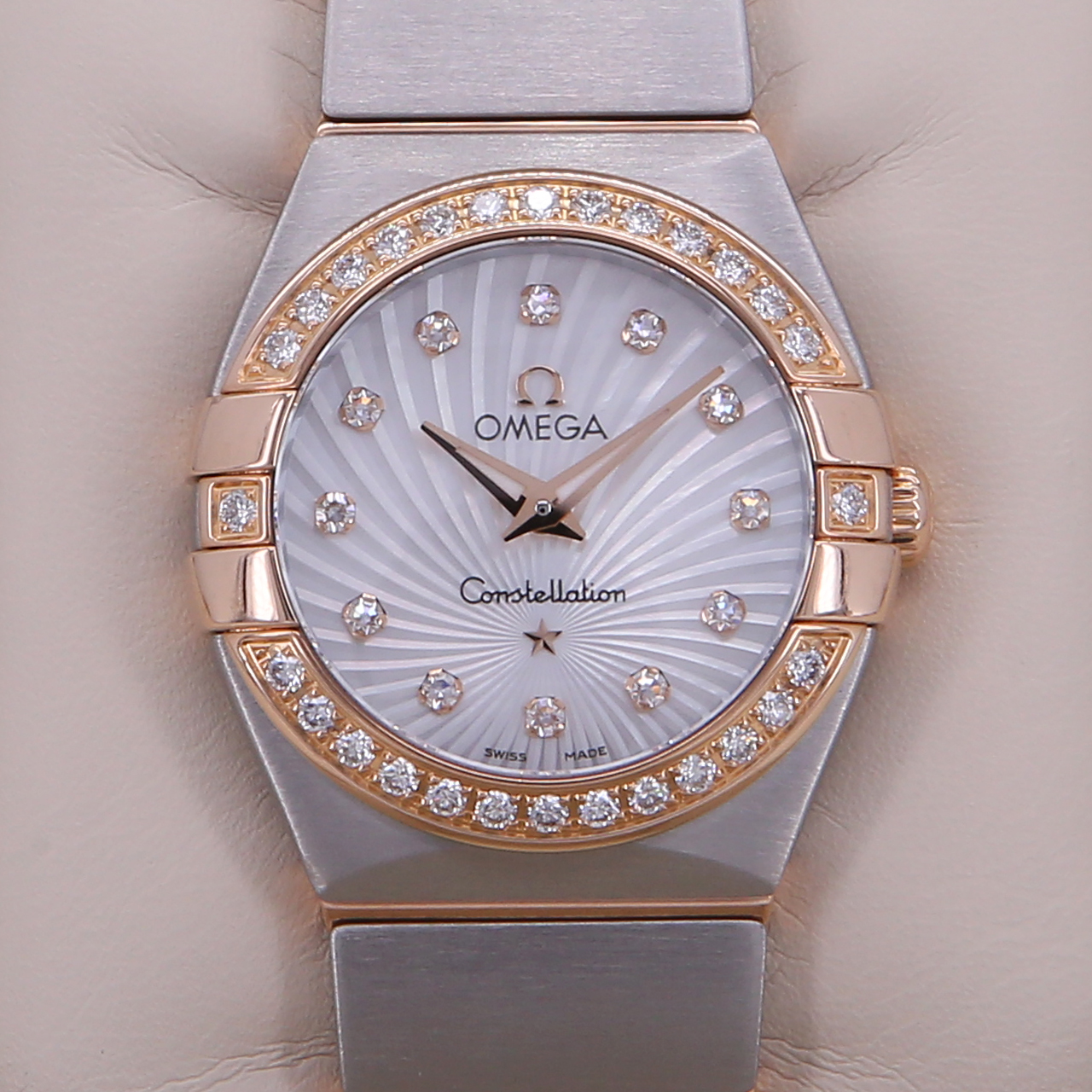 [免费送检][9.8新]欧米茄女士腕表18k玫瑰金间金24mm石英机芯手表