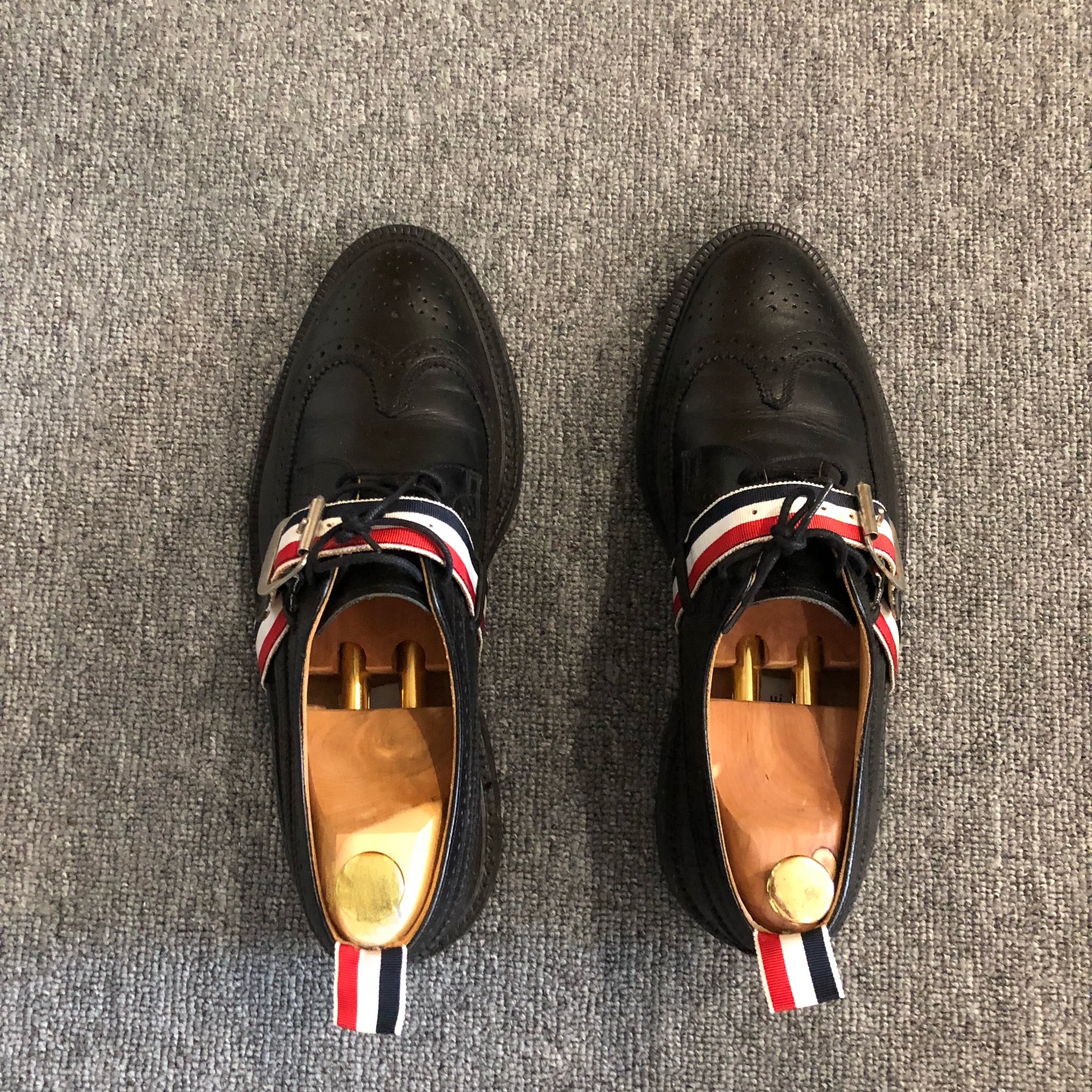 Thom Browne TB Brogue Leather Shoes — front