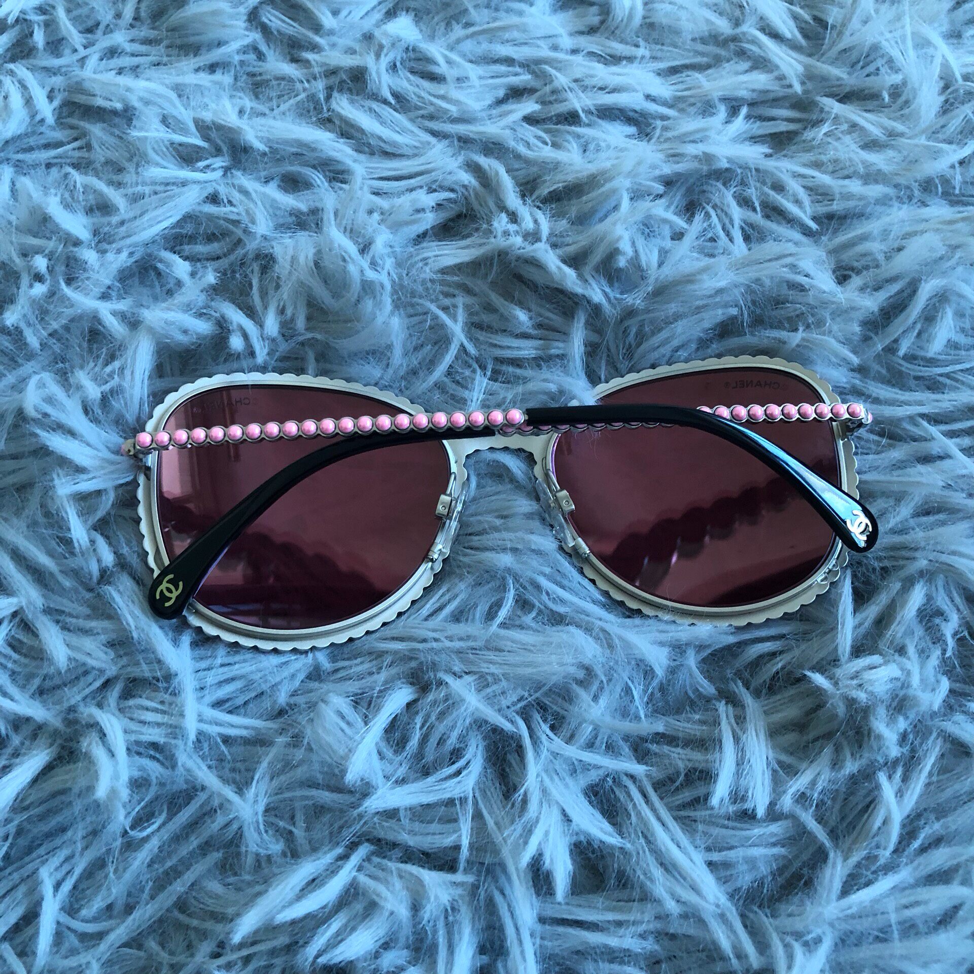 Chanel Pink Pearl Sunglasses — detail