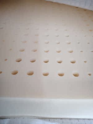 评测点评【点评】丝涟床垫哪款床垫好，哪款是进口的？性价比高的