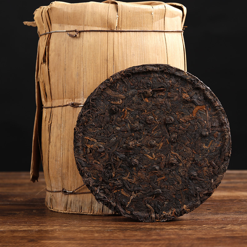 【100个/25000g】1999年昆明干仓曼松古树贡饼 云南陈年普洱 熟茶