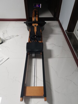 莫比划船机好还是concept2划船机好?哪个更适合初学者?