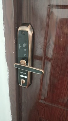 揭秘【选前忠告】鹿客OJJ智能指纹锁怎么样，方便好用吗？