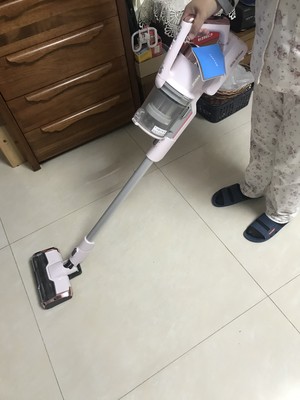谁来详细分析戴森吸尘器好在哪里?使用三个月彻底后悔