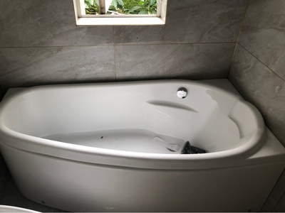 【求助大家】大神说东霸人造石独立浴缸好用吗?没有差评?