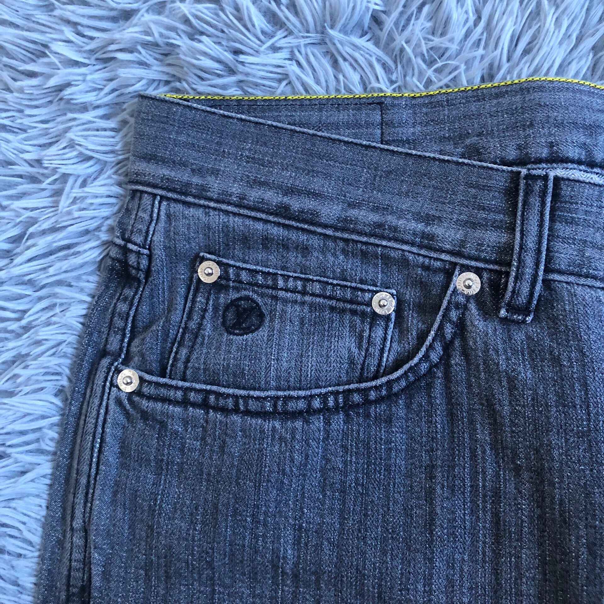 Louis Vuitton Washed Dark Gray Jeans — detail