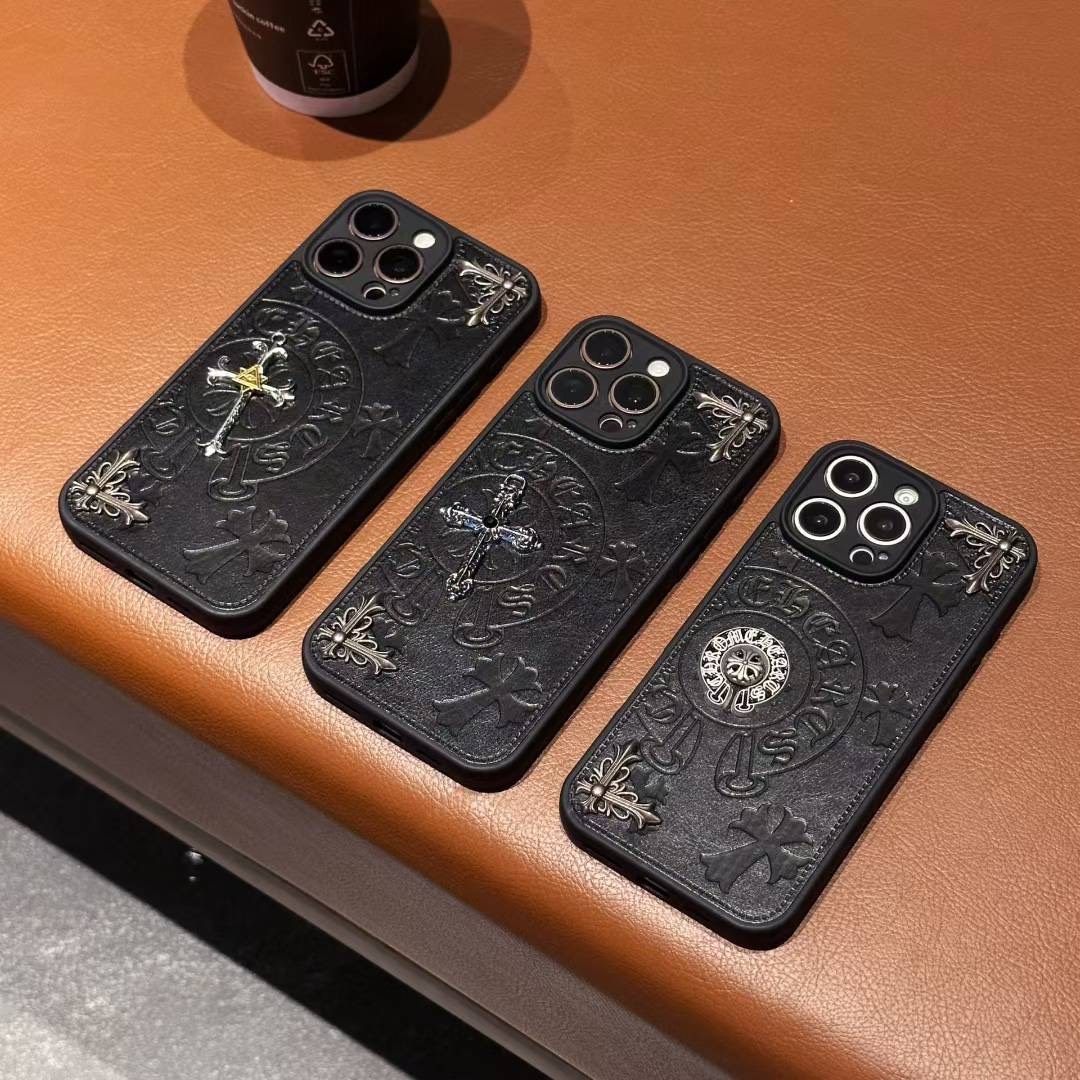 暗黑系苹果手机壳，克罗心金属标立体设计，酷炫潮牌款2025