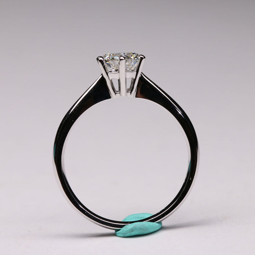 gic证书主石0.50克拉颜色i-j净度vs 定制18k钻戒 素玉钻石