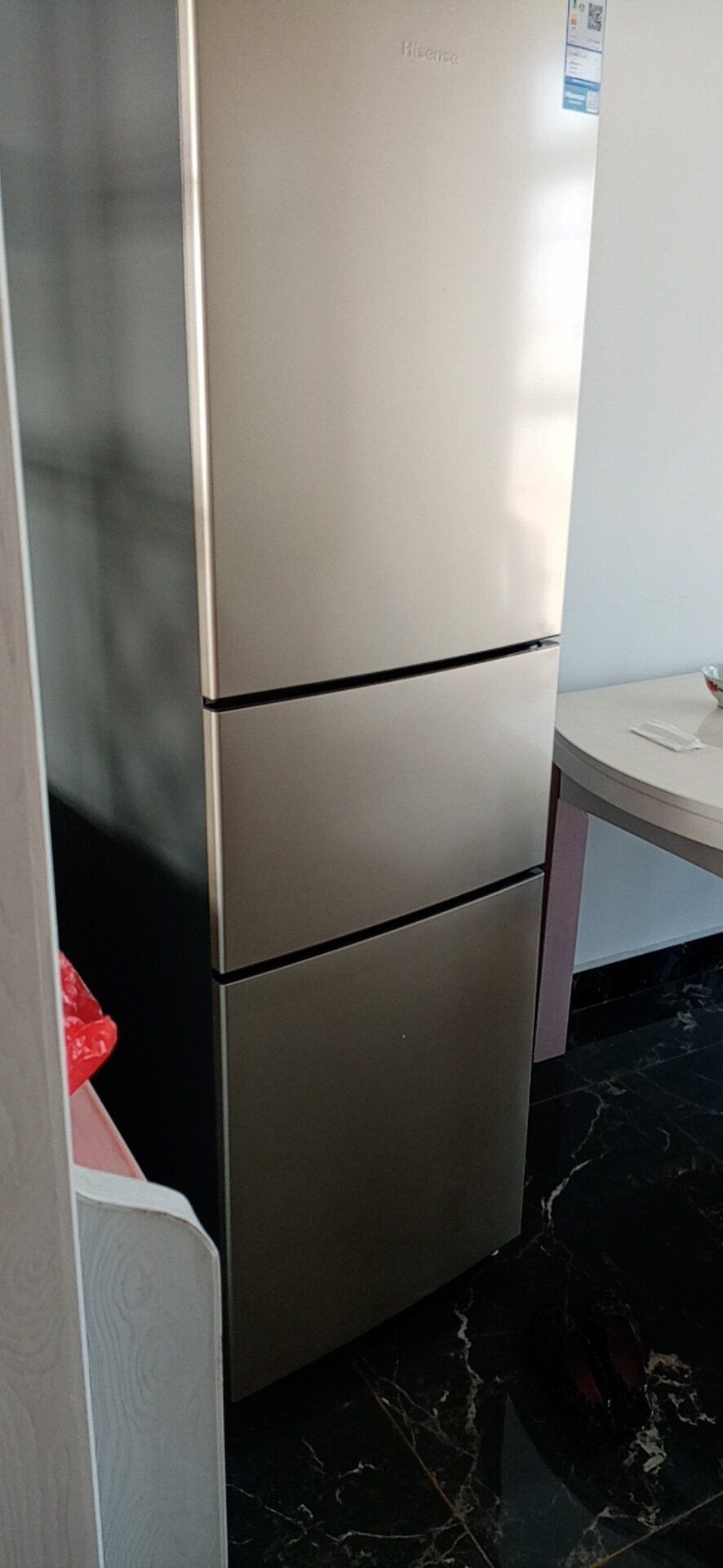 促销中海信bcd220dq跟美菱bcd249wp3cx冰箱三门家用节能静音质量好吗