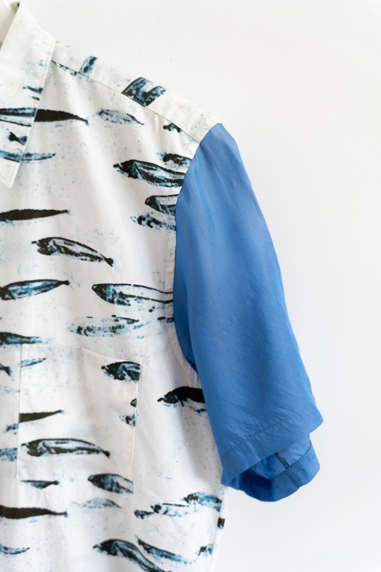 Comme des Garcons 90s Fish Short-Sleeve Shirt — label