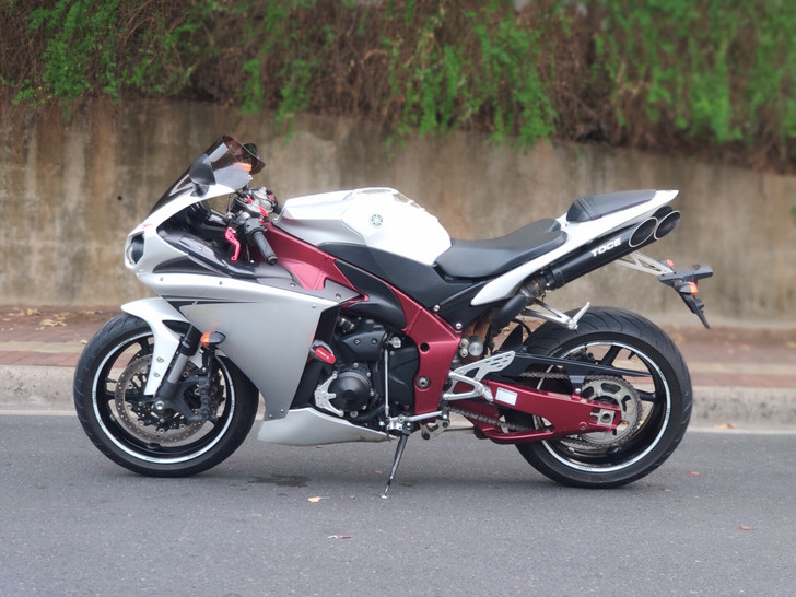 株洲10雅马哈r1纪念版非大牛-10cbr1000铃木大r_株洲其他交通工具