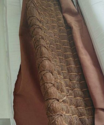 如何评价<分享感受>喜临门和龙凤床垫哪个好，哪个牌子比较大牌？