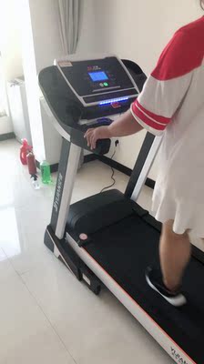 2周亲测解析,锐步跑步机jet300好用吗?减震如何?口碑评价?