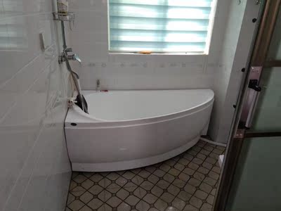 发个贴子，问下埃飞灵独立式亚克力浴缸质量怎么样?