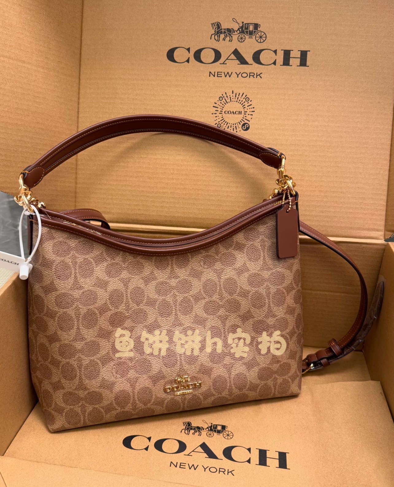全新美国蔻驰奥莱Coach蔻驰流浪包laurel焦糖色单肩斜