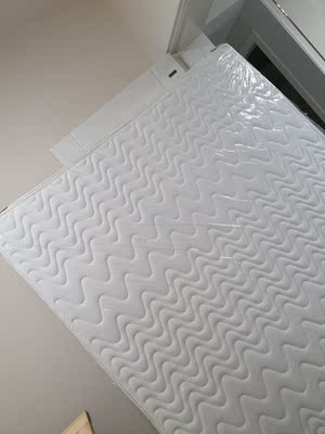 我的使用感受：nedenkev乳胶床垫怎么样？档次高吗？