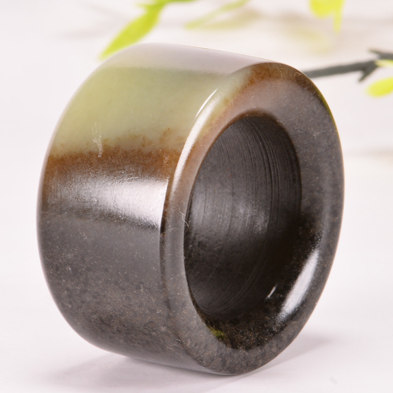 【大权在握】醇厚黑糖 和田玉糖玉扳指戒指 男 33.52克 指圈23mm