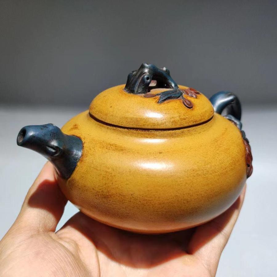 tz215 名家珍藏 蒋蓉作品 紫砂壶《枫叶壶》 容量360cc - 司法拍卖