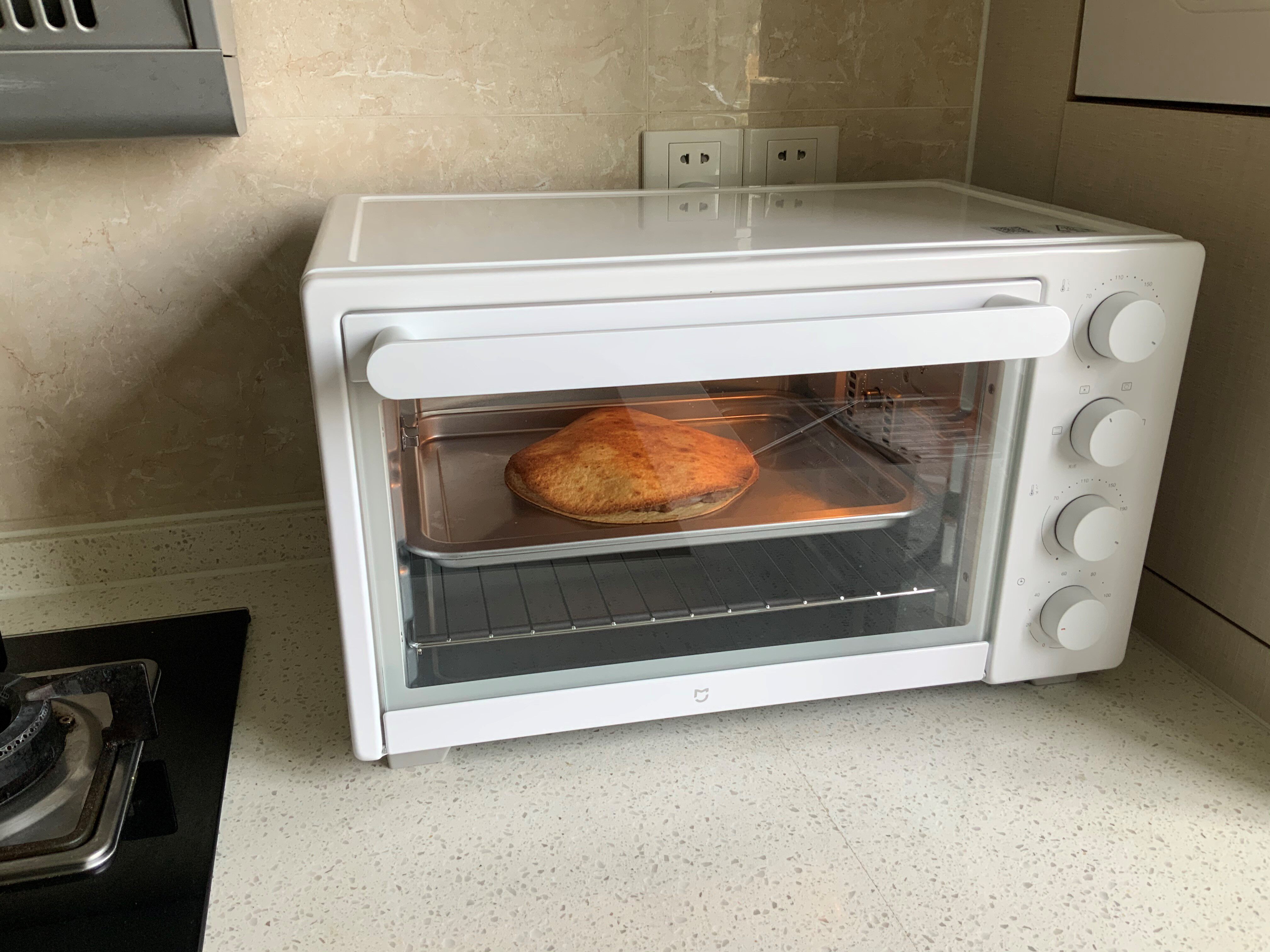 小米纯白色款电烤箱喜欢做美食的颜粉礼物