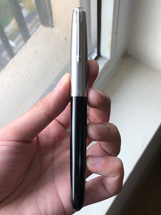 派克51英产黑色气压钢笔。