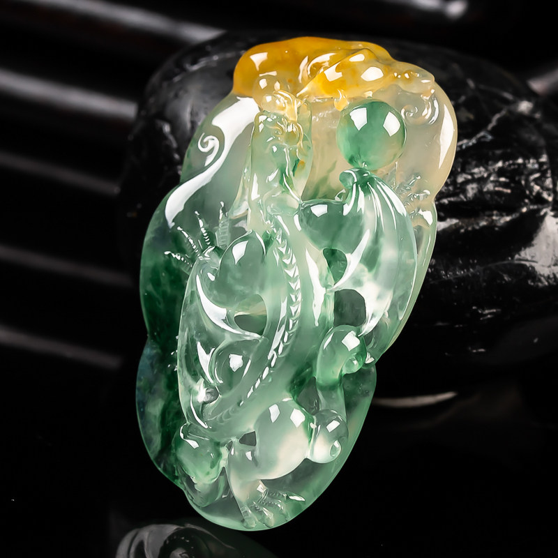 【拍卖正品翡翠带证包邮】翡翠a货冰种黄加绿福泽延绵吊坠20.33克