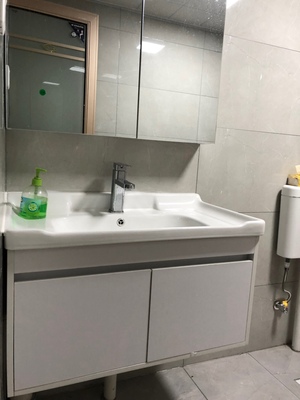 吐槽体验:欧路莎纯白实木浴室柜怎么样?我的真实感受